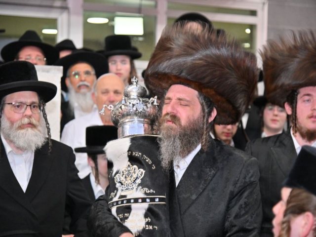 הכנסת שפר תורה לענ אבשלום ינקוביץ בפיטסבורג. יהושע פרוכטר