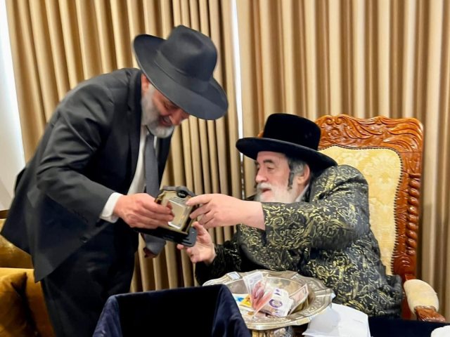 באדיבות המצלם