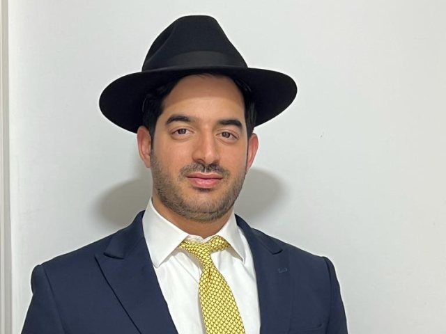 התחביב - לעשות חסד. דניאל אשוש