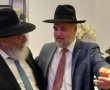 אהדה חוצת גבולות: אישים מכל קצות הקשת הגיעו לאחל 'מזל טוב' לר' עמרם כנפו