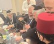 הממ"ק הרים כוסית עם ר' אריה דרעי והתברך אצל הראשל"צ