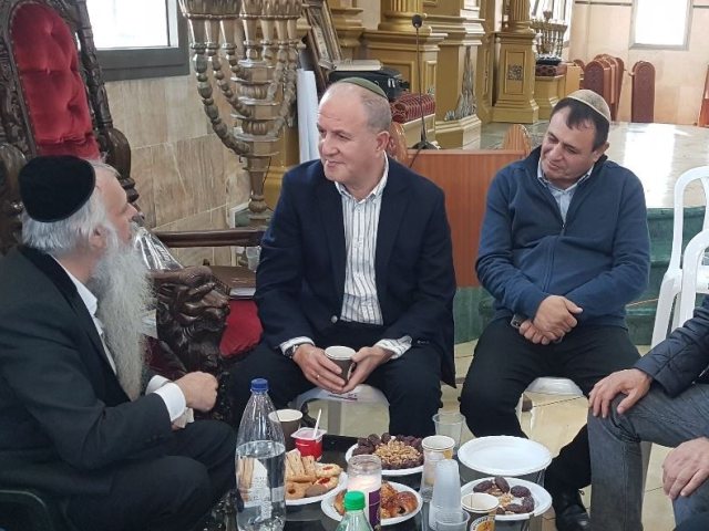 ניחום אבלים שטרית. א' מיכאלי