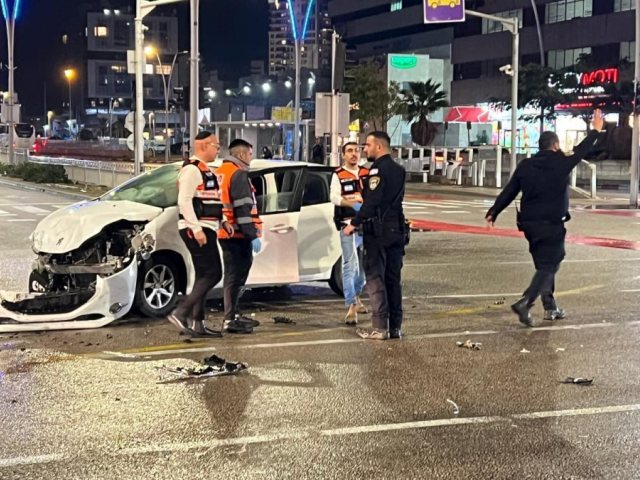 זירת התאונה: איחוד הצלה