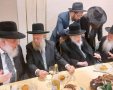 שמחת נישואי נכדת הרב שיינין. המצלם