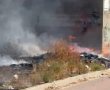 שריפת פסולת השתוללה סמוך לבתים ברובע ח׳, כוחות הכיבוי הוזעקו (וידאו)