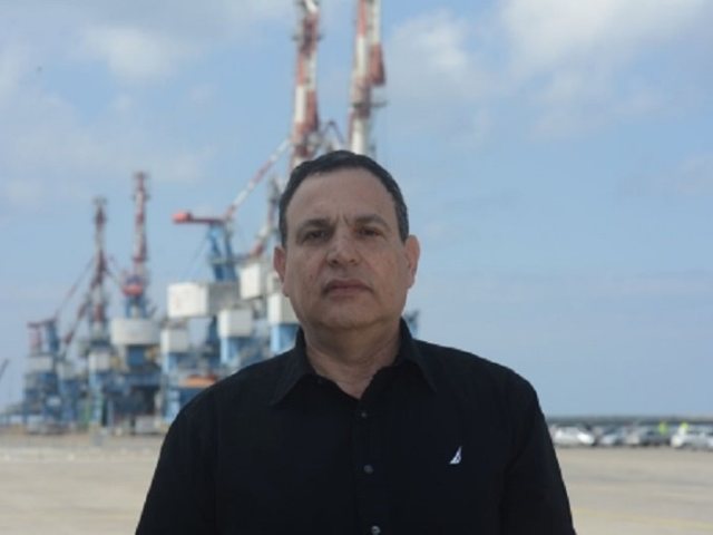 מנכ"ל חברת נמל אשדוד יצחק בלומנטל