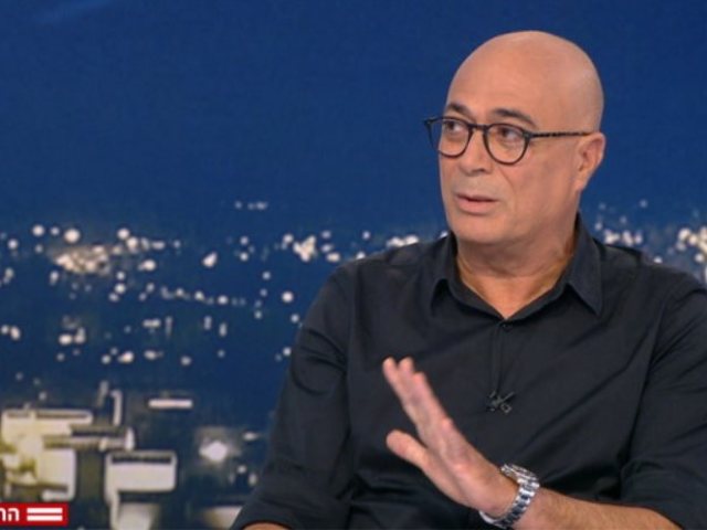 הסוקר מנו גבע