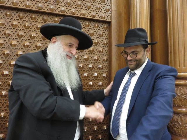 ברכת הרבנים. הרב אמסילי אצל רבני העיר. א' מיכאלי