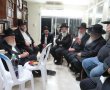 רבני ואדמו"רי העיר עלו לנחם את המרא דאתרא של אשדוד (וידאו)