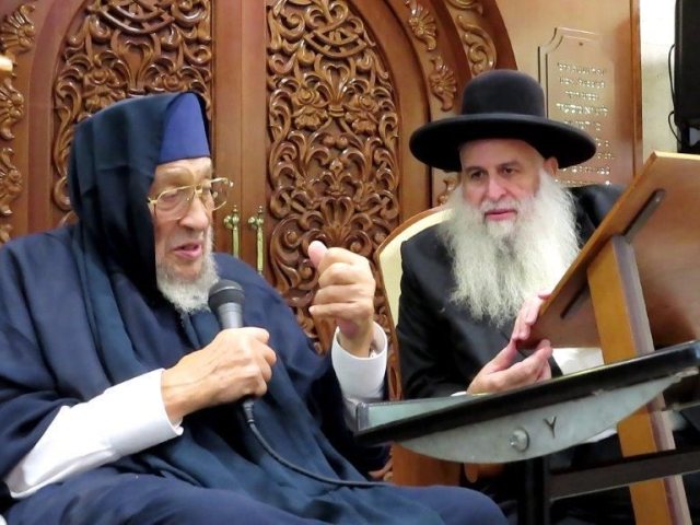 רבי ברוך אבוחצירא עם רבי מאיר אבוחצירא. מ. מיכאלי