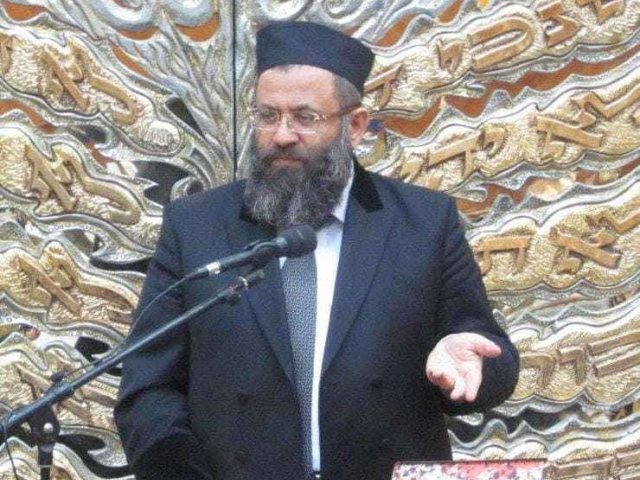 הרב גאגושווילי. מ' מיכאלי