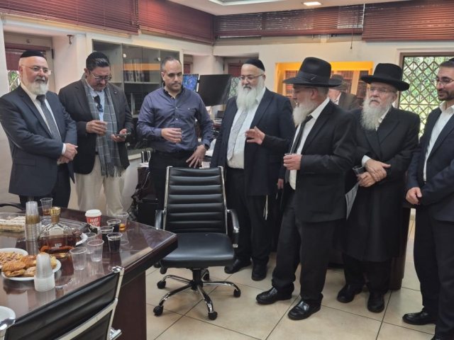 יום הולדת ליור המועהד. א' מיכאלי