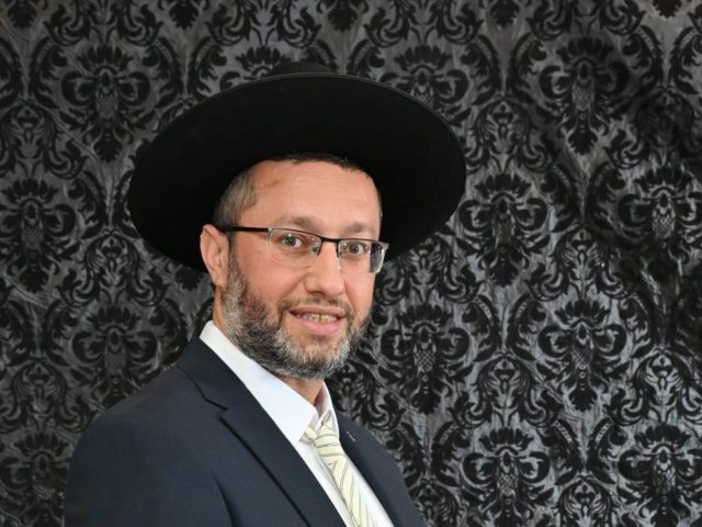 הרב נסים קוגמן. מ. מיכאלי
