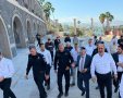 בכירי המשרד בציון רבי מאיר בעל הנס. משרד הדתות