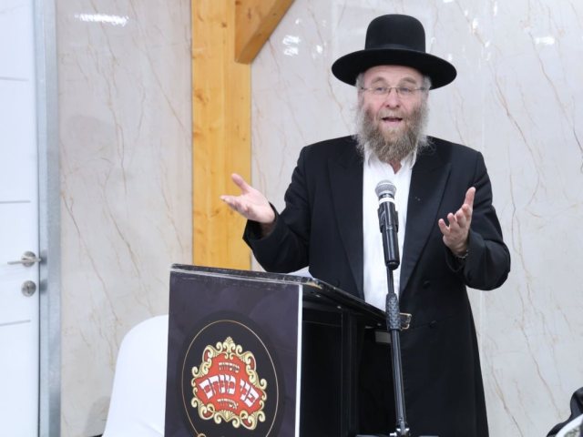 מתחברים לתורה. הרב יחיאל צוקר. דוד ארזני