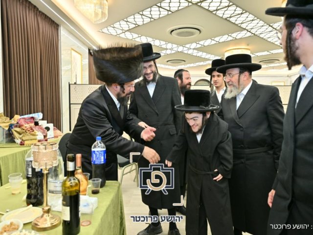 המנוח בבר מצווה של חבר מועצת העיר לפני יומיים. צילום: יהושע פרוכטר