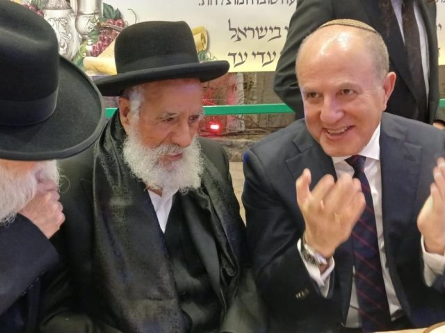 רהע עם הגרש מחפוד. א מיכאלי