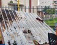 הפרגולה שקרסה בגן שחף. בעירייה טוענים שהיא פורקה באופן יזום