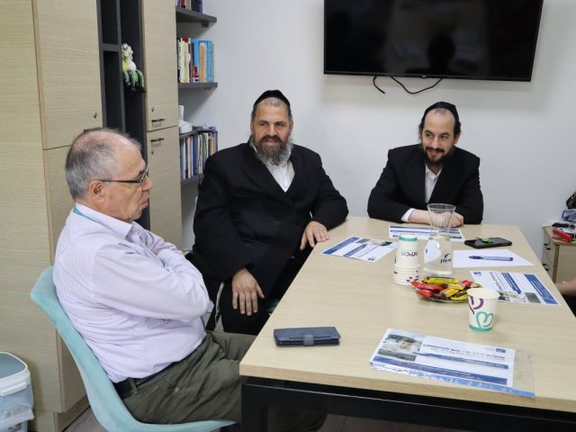 עם הנהלת מסילות