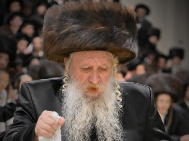 שמחת בית טשארנאביל. יהושע פרוכטר
