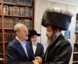 כמידי שנה בערב יו"כ: ראש העיר ד"ר לסרי הגיע להתברך אצל הרבי מפיטסבורג