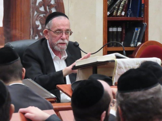 הגרי"ב שרייבר בסיום. א' מיכאלי