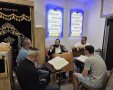 לימוד בחברותא בסוכת הרחמים