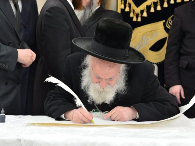 ועתה כתבו לכם. צילום: יוסי לוי