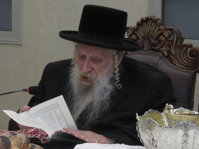 האדמור מטשארנאביל. א' מיכאלי