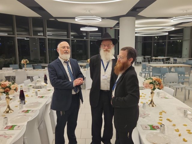ליל הסדר באסותא. חבד