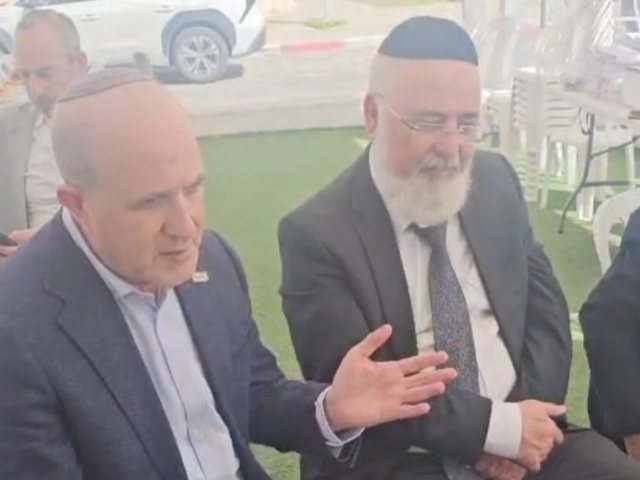 בניחום האבלים. צילום: א' מיכאלי