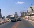 שבריר שניה מאסון: עוד תיעוד מטריד מכבישי העיר (וידאו)