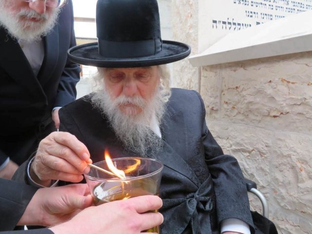 האדמו"ר מאוסטרוב קאלושין זצ"ל. צילום: ארכיון בחדרי חרדים