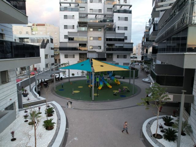 פארק גני טל. המצלם