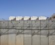 "יש לי הרבה נשק": צפו בשב"חים מאיימים ותוקפים יהודים בצפון בירושלים