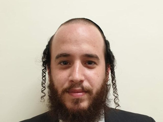 השקיע מחשבה רבה. הרב שוק